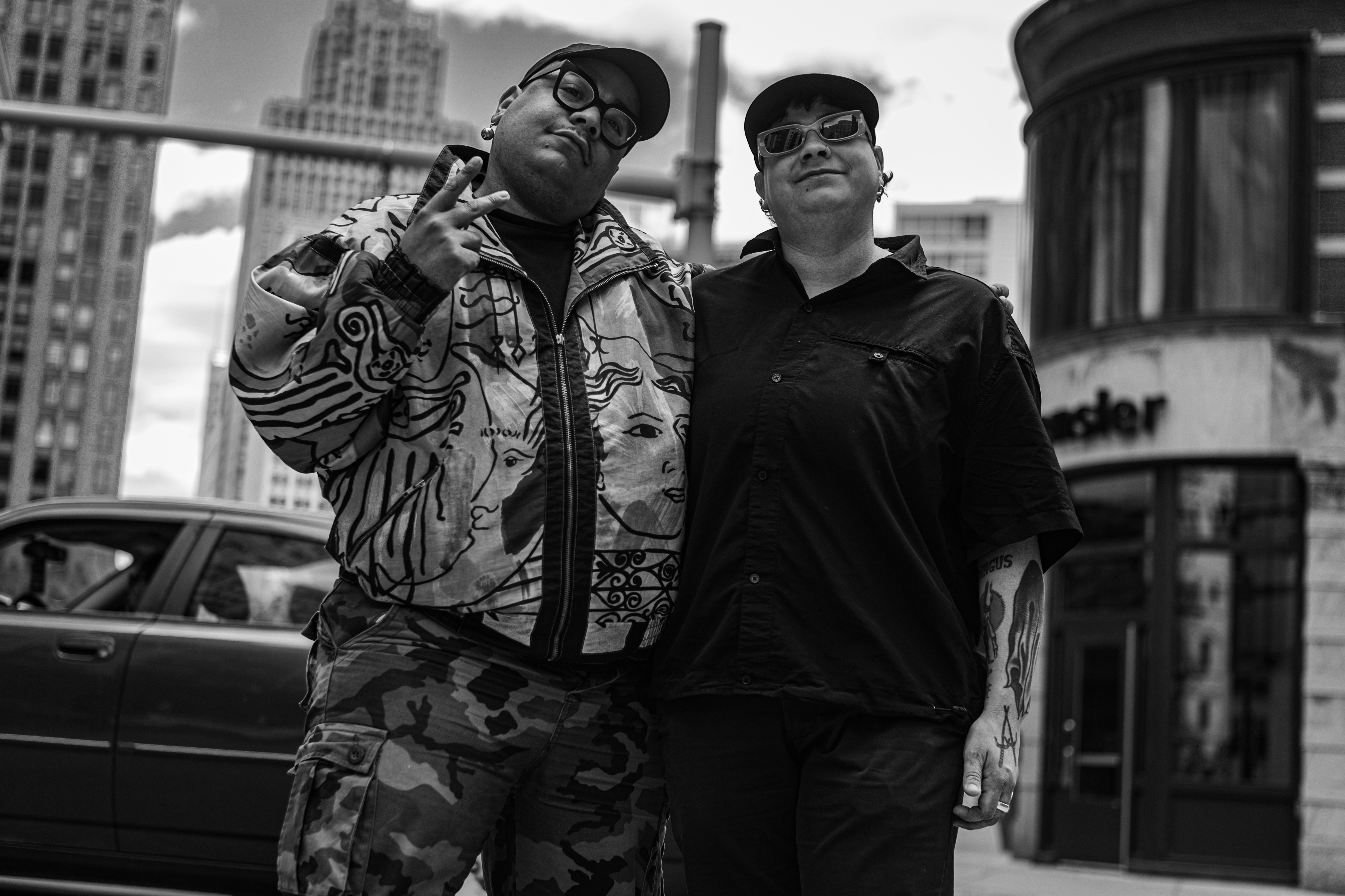 ArtistProfileAshtonSwintonLoren.EmanBates